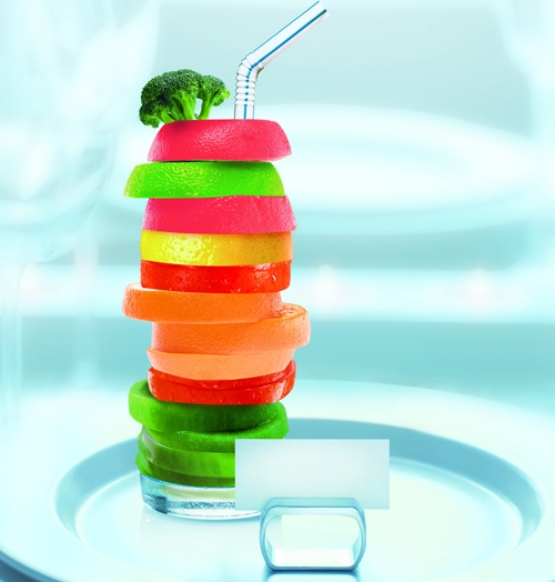 女人经常熬夜吃什么食物对身体好,女性经常熬夜吃什么补品对身体好