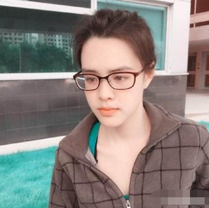 张柏芝王菲谁好看,张柏芝沈殿霞电影