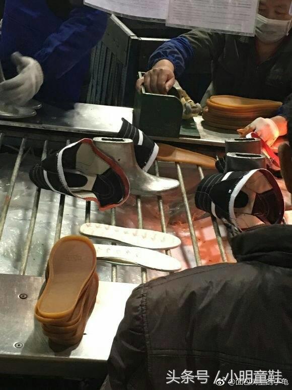 vans范斯的标,vans范斯皮面