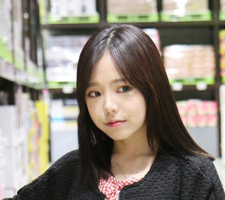 圆脸适合的短发造型,2017圆脸流行发型短发