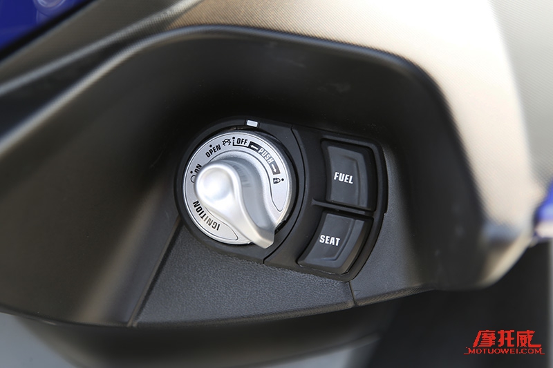 nvx155雅马哈踏板,雅马哈nvx155试驾