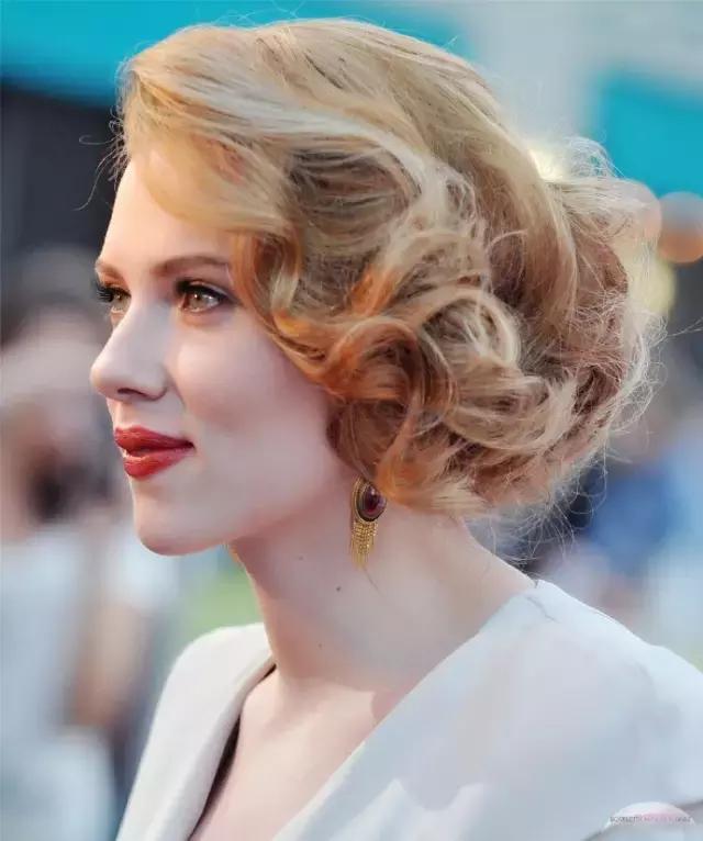 黑寡妇穿什么衣服,黑寡妇穿什么衣服好