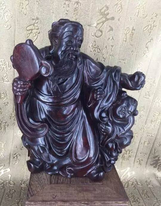 紫檀雕件,老紫檀雕可以用水清洗吗