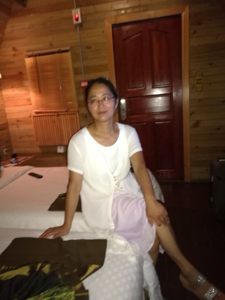 浪在枕边海在眼前——海南三亚行