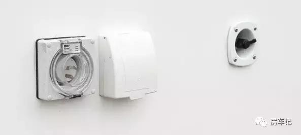 瑞莱克斯拖挂房车配置表,江苏瑞莱克斯拖挂房车