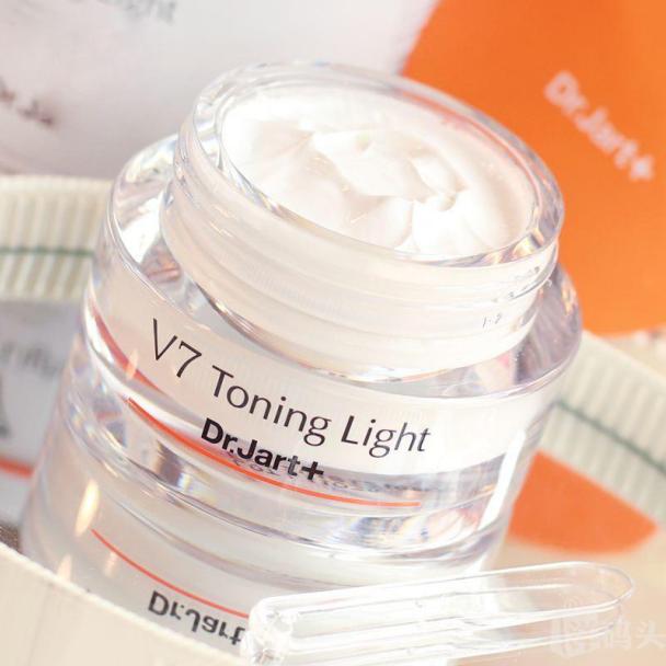 明星素颜也很美?还不是靠自带美颜的素颜霜!