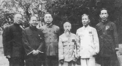 这位曾“被判死刑”的民主*党**派领导人，你还记得吗？