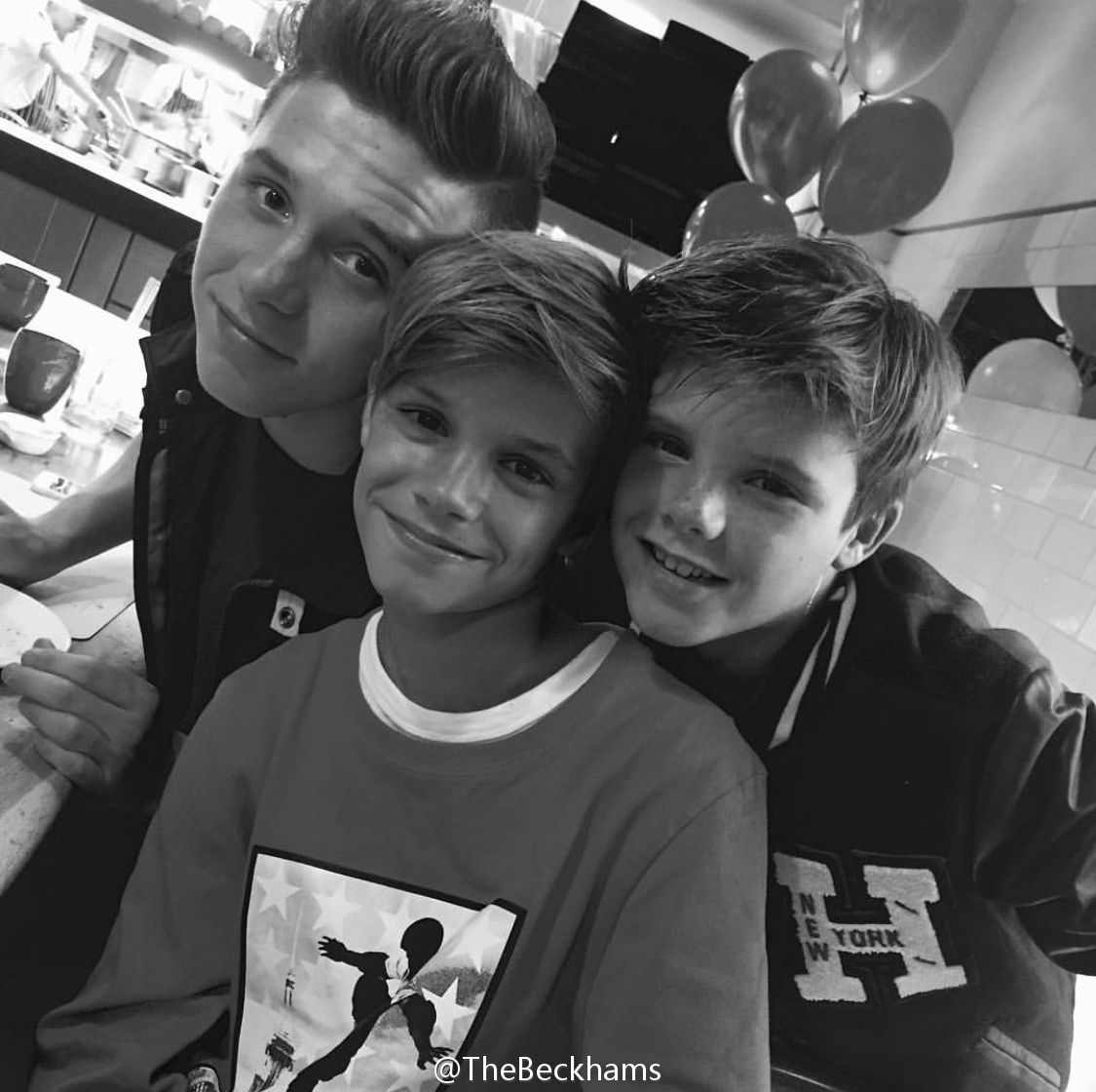贝克汉姆哪个儿子帅,贝克汉姆三个儿子谁最宠小七