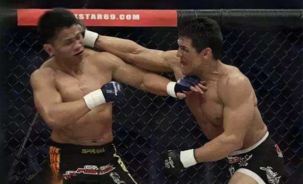 一拳被ko倒地不起会怎么样,被一拳ko的人会有生命危险吗