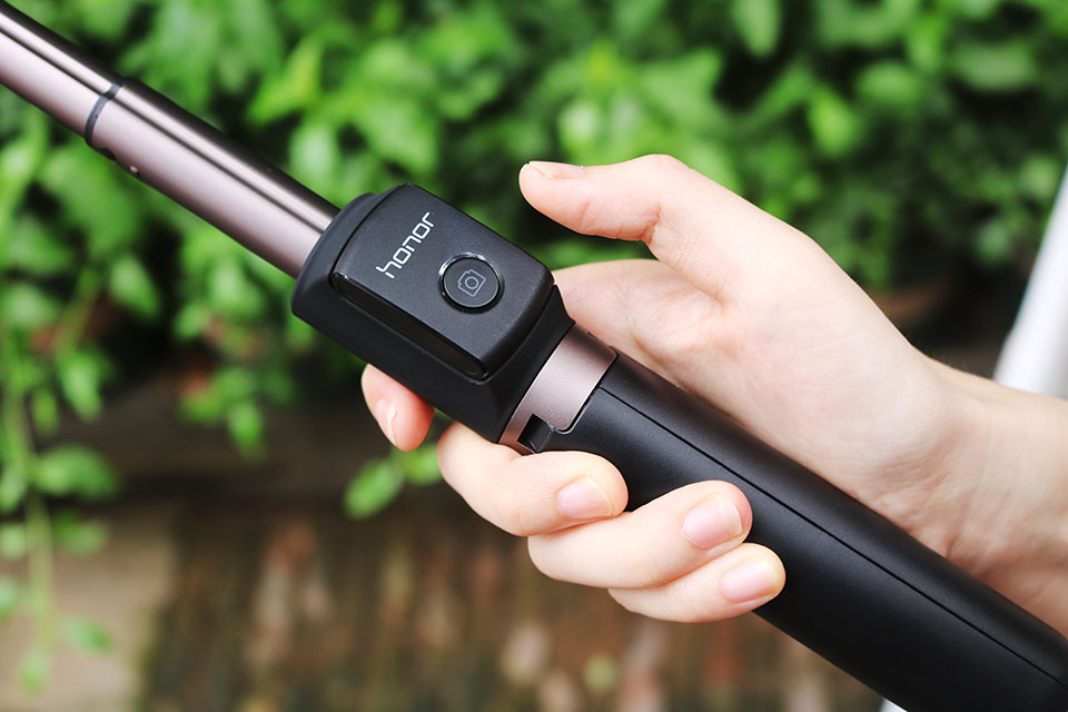 荣耀手机蓝牙自拍杆推荐,荣耀三脚架自拍杆无线版