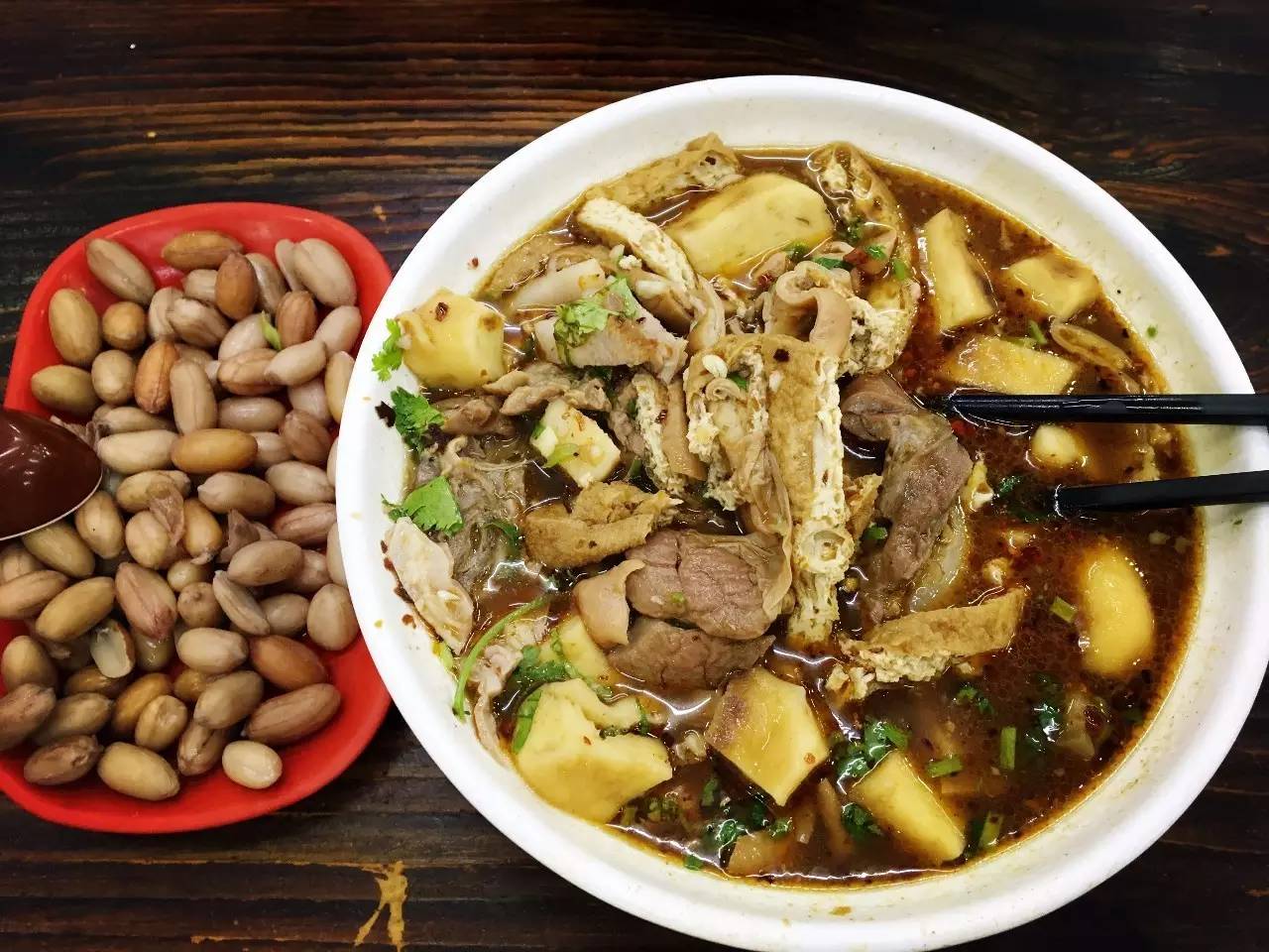 北新桥卤煮老店六里桥店怎么样,北京北新桥卤煮哪家正宗