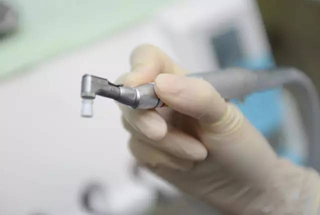 拜博洗牙如何,拜博超声波洗牙和舒适洁牙的区别