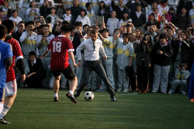 咱踢球人为何如此自信？其实原因很简单……