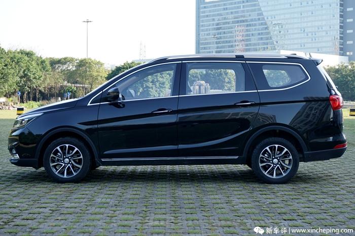 全新宝骏730实拍,新款宝骏730实力揭秘