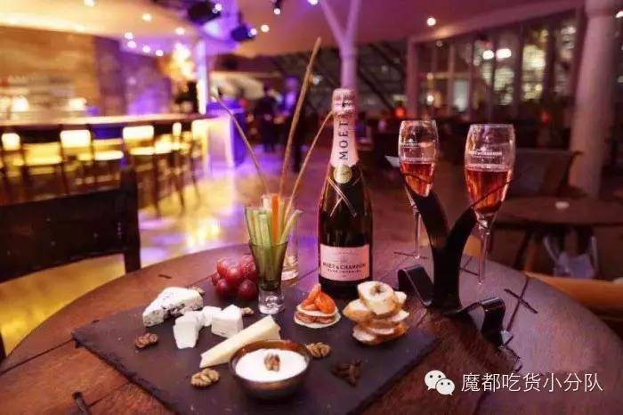 情人节应该带女朋友去哪里玩,情人节带女友去哪里玩比较好