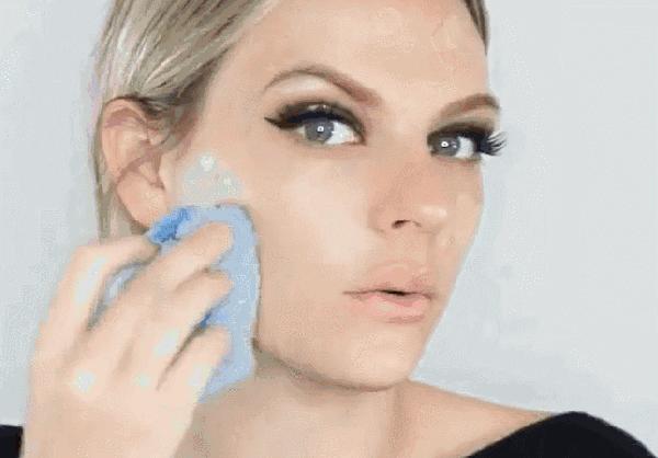 夏季底妆简单不脱妆化妆教程推荐,如何画一个干净无瑕的底妆教程