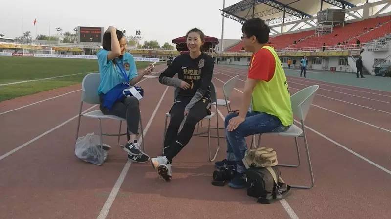 张越王牌对王牌,张越打篮球野球帝