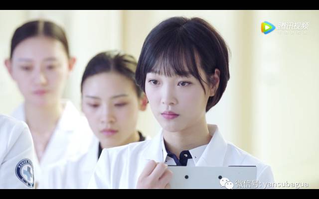 外科风云靳东白百何吻戏正片,外科风云白百何靳东修眉视频