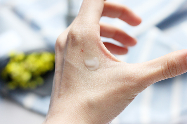 为什么眼周要用专门的眼霜,修正抗皱眼霜提亮眼周淡化黑眼圈