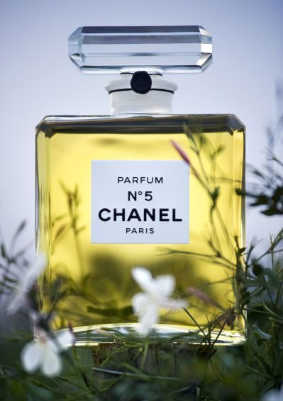 chanel5号香水有黑色包装吗,chanel5号香水真假辨别