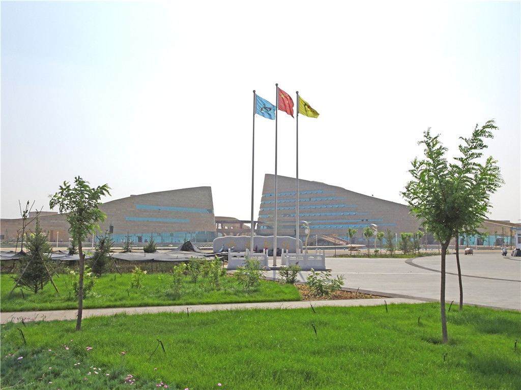 矗立在大漠之上的旅游航母——走笔沙坡头旅游新镇