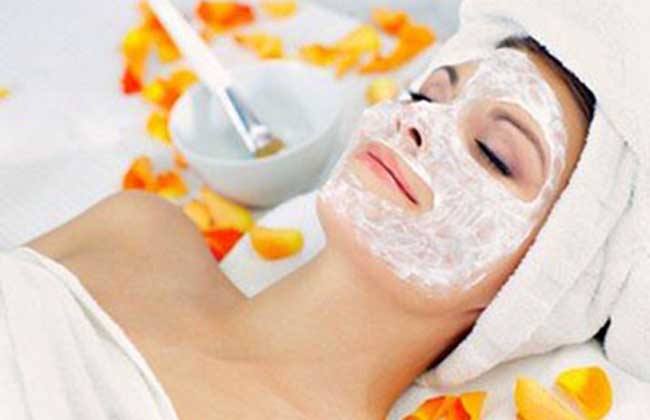 蜂蜜调面膜敷脸有什么好处,做蜂蜜面膜哪种蜂蜜最适合
