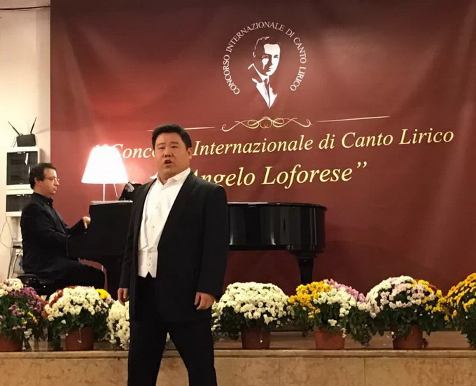 安杰洛洛福雷塞采访,安杰洛洛福雷塞资料