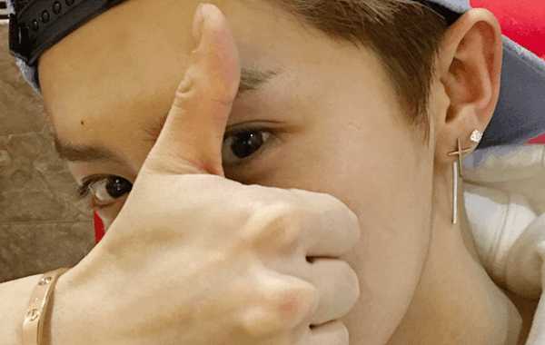 鹿晗钢铁直男的样子,别再说鹿晗是帅哥了