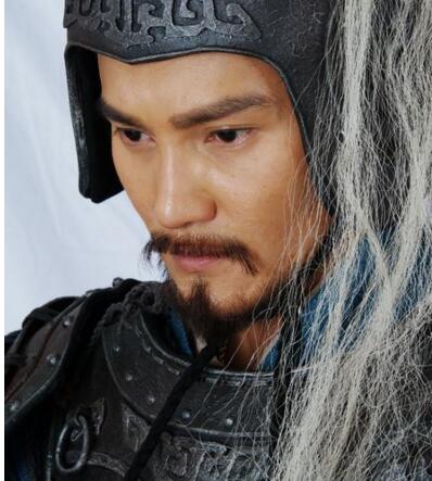 易小川再次穿越秦朝,易小川穿越秦朝跟项羽比武