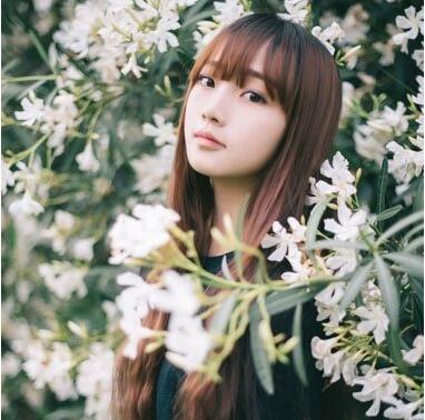 大脸头发细软稀少扁塌适合发型,40岁发型大脸头发少适合什么短发