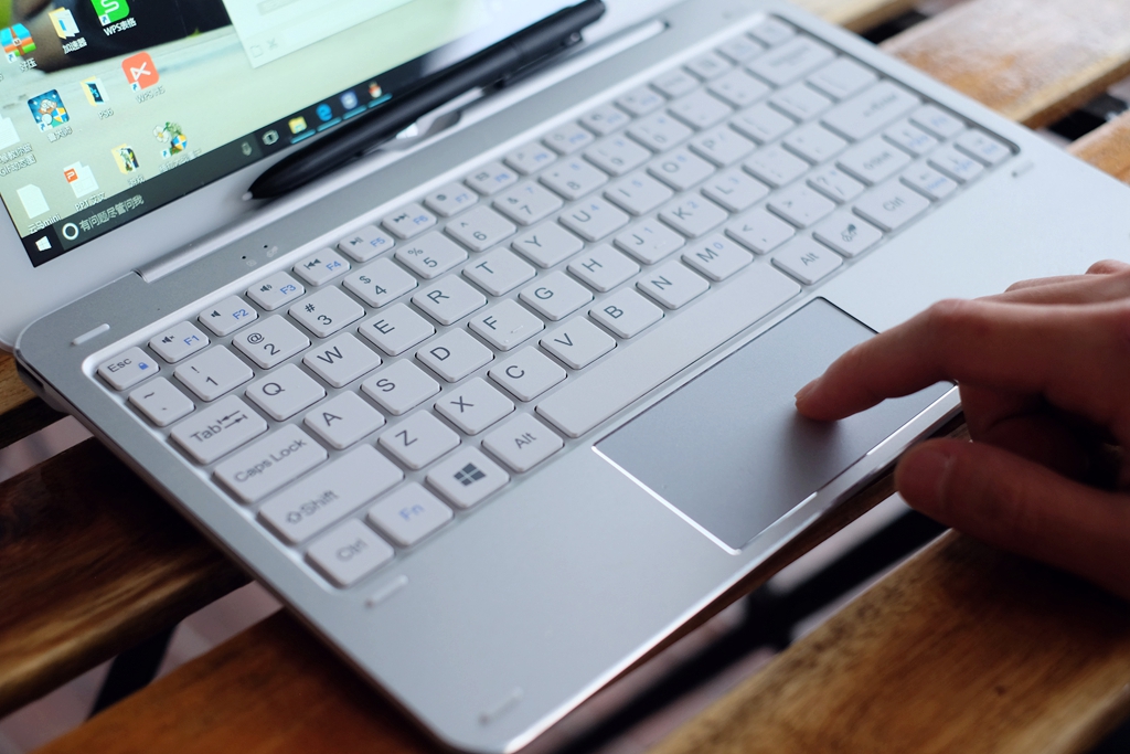 测评酷比魔方平板电脑,酷比魔方带手写笔的平板