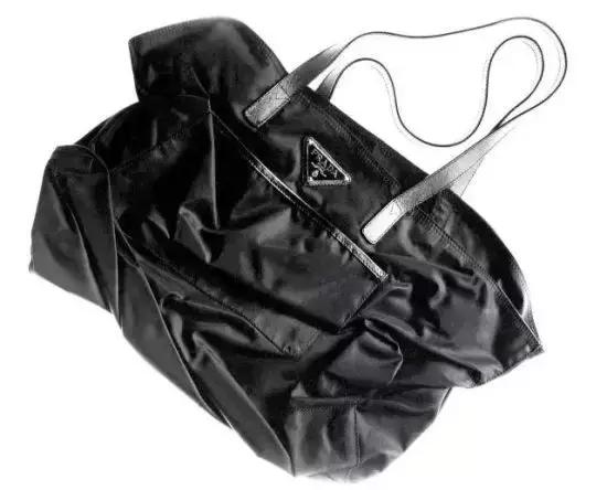 真实的prada,prada给人的感觉