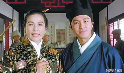 鍛ㄦ槦椹板惈绗戝崐姝ョ櫕瑙嗛,鍛ㄦ槦椹板惈绗戝崐姝ョ櫕鍥剧墖