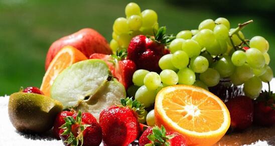 葛润芬护肤：鲜果缤纷的夏季，哪些水果是护肤MC？