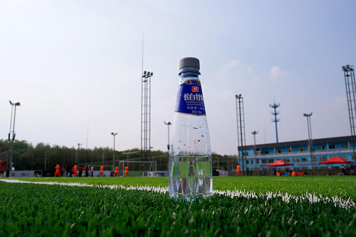 SHIFA2017第二轮战况升级,美团点评狂轰11球完虐对手