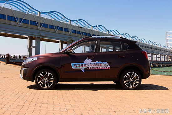 北汽昌河q352018手动炫智版,最新款昌河q35试驾视频