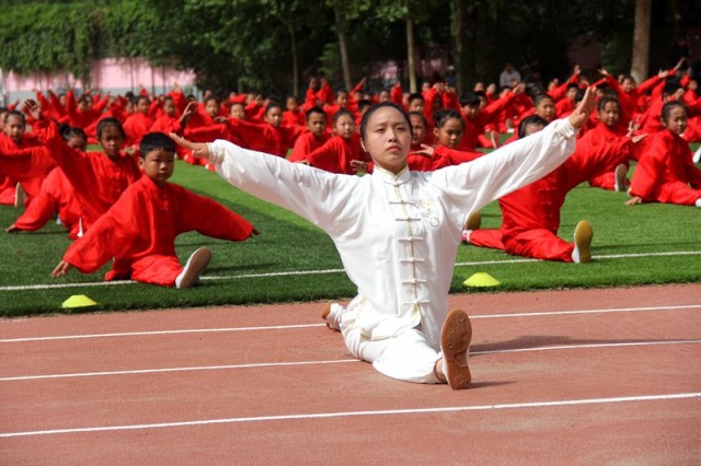 济南市中区小学春季运动会,狂欢嘉年华表演