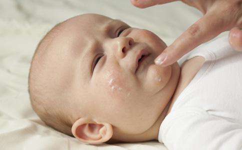 宝宝烫伤怎么应急处理,烧伤烫伤急救常识