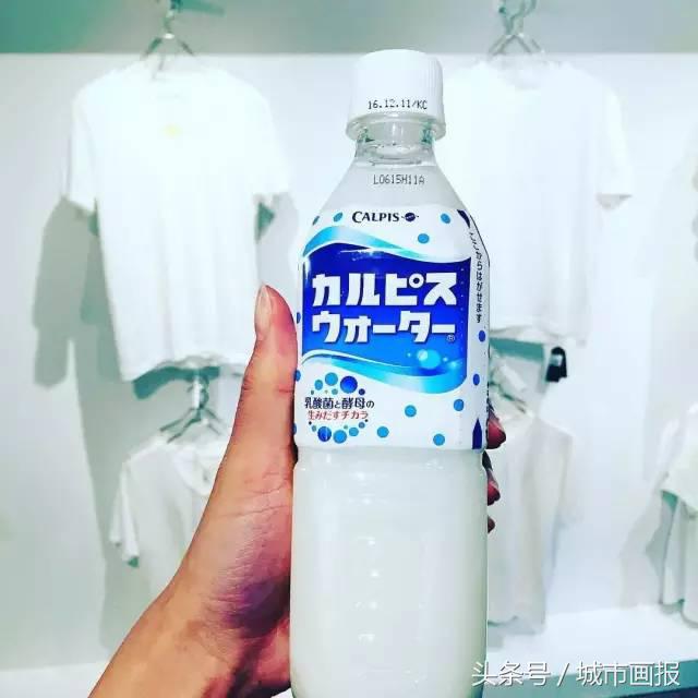 FFFFFFT不是乱码，这是世界第一家白T专卖店