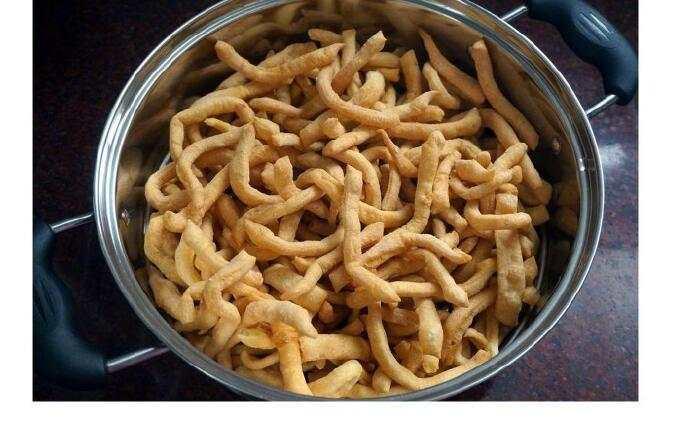 沙琪玛怎么做到酥脆,超市买沙琪玛