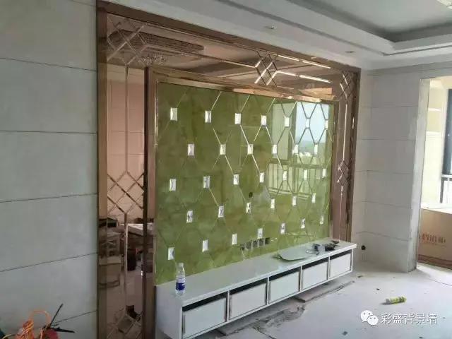 家装镀膜玻璃好还是普通玻璃好,镀膜玻璃与普通玻璃哪个在室外