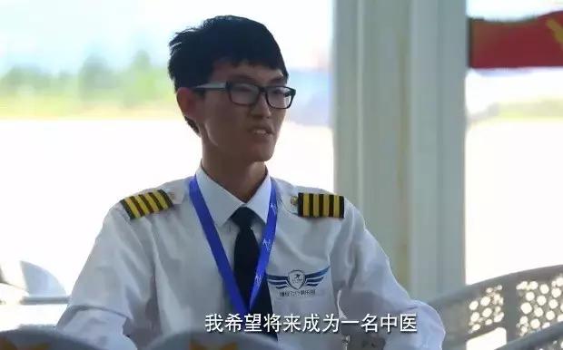 对课程很满意，参与活动不积极，是因为家长不行？