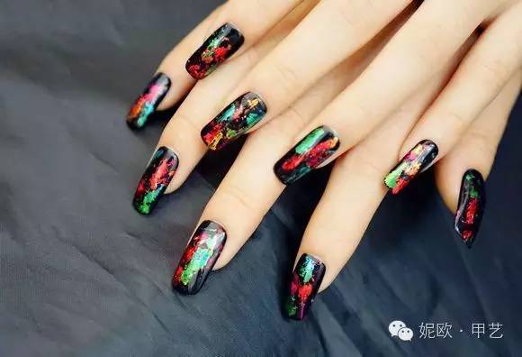 甲油胶操作步骤教程，3步教你在家自己做美甲