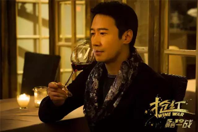 《抢红》三个硬汉的情感纠葛