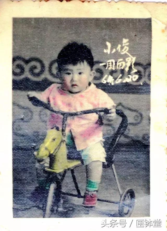 晒晒我家老照片难忘的青春记忆,晒晒我家小二层