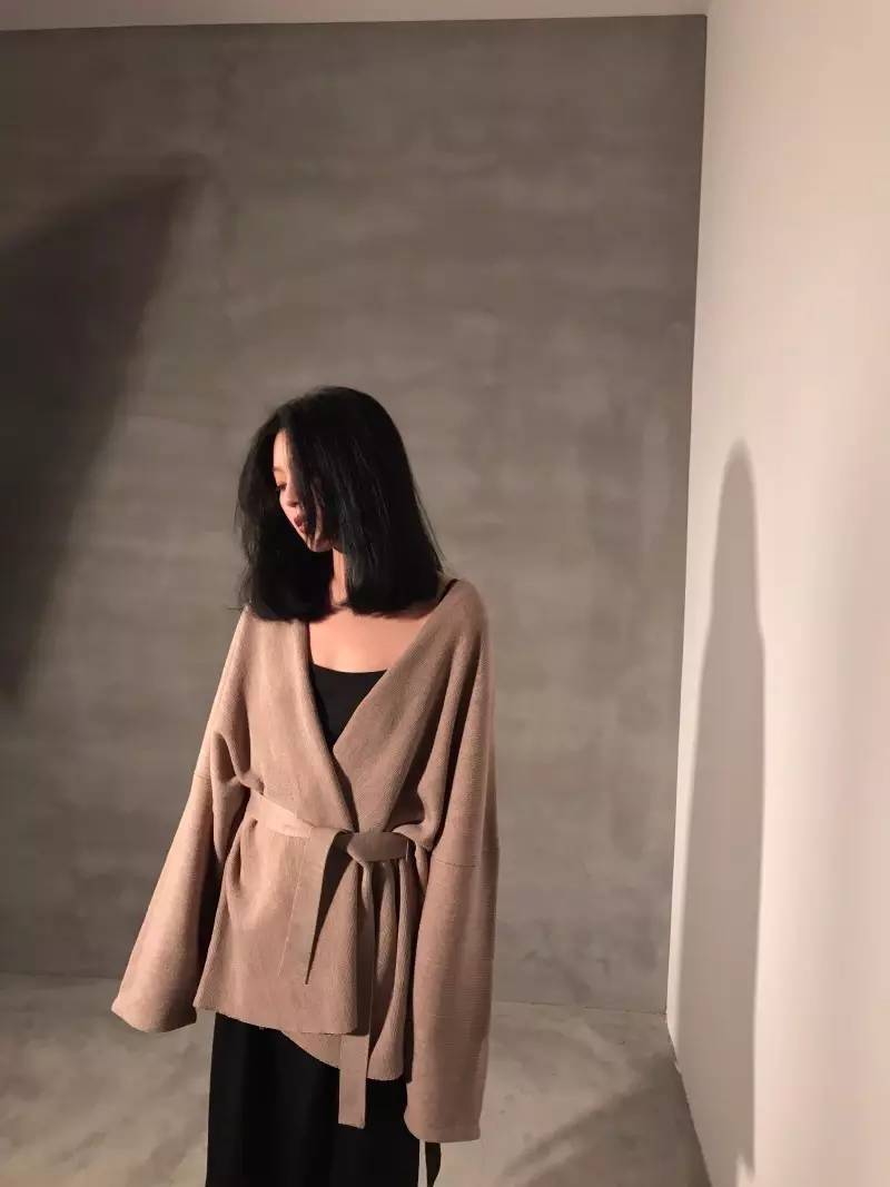 淘宝女生短袖哪个店的衣服质量好,有没有什么推荐的淘宝衣服店