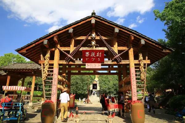 滇池度假区华邑酒店,昆明南亚之门华邑酒店