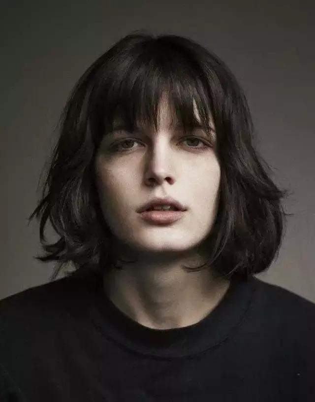 安迪减龄发型,安迪发型图片教程盘点