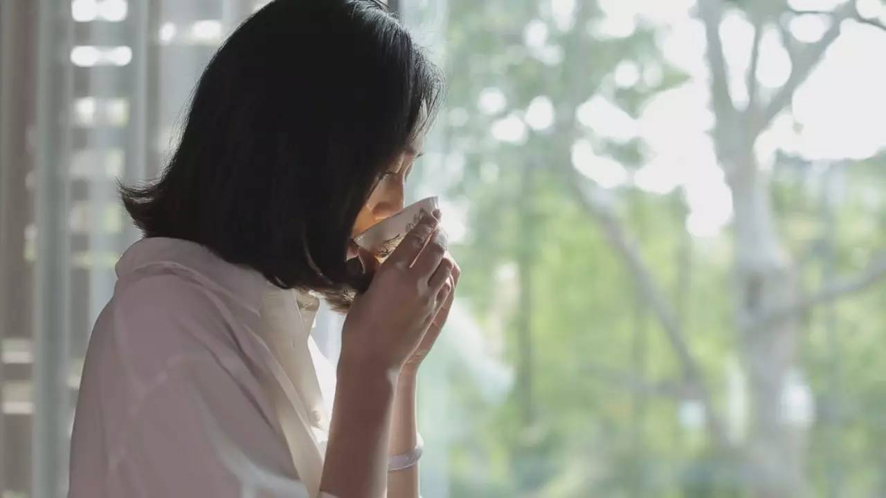 一人喝茶两人品茶,一人喝茶会喝出什么境界呢