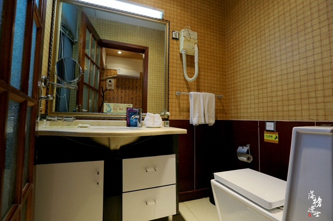 栖霞艾山温泉，华清第二池